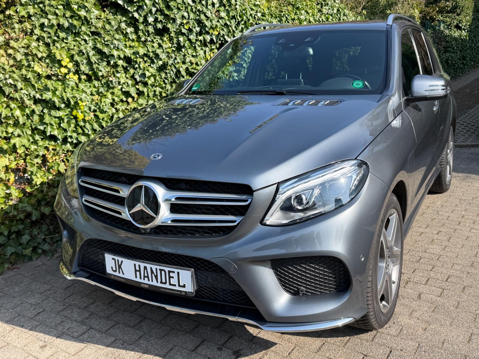 Mercedes-Benz GLE 350 d 4Matic AMG*LED*2 Hand*Scheckheft !