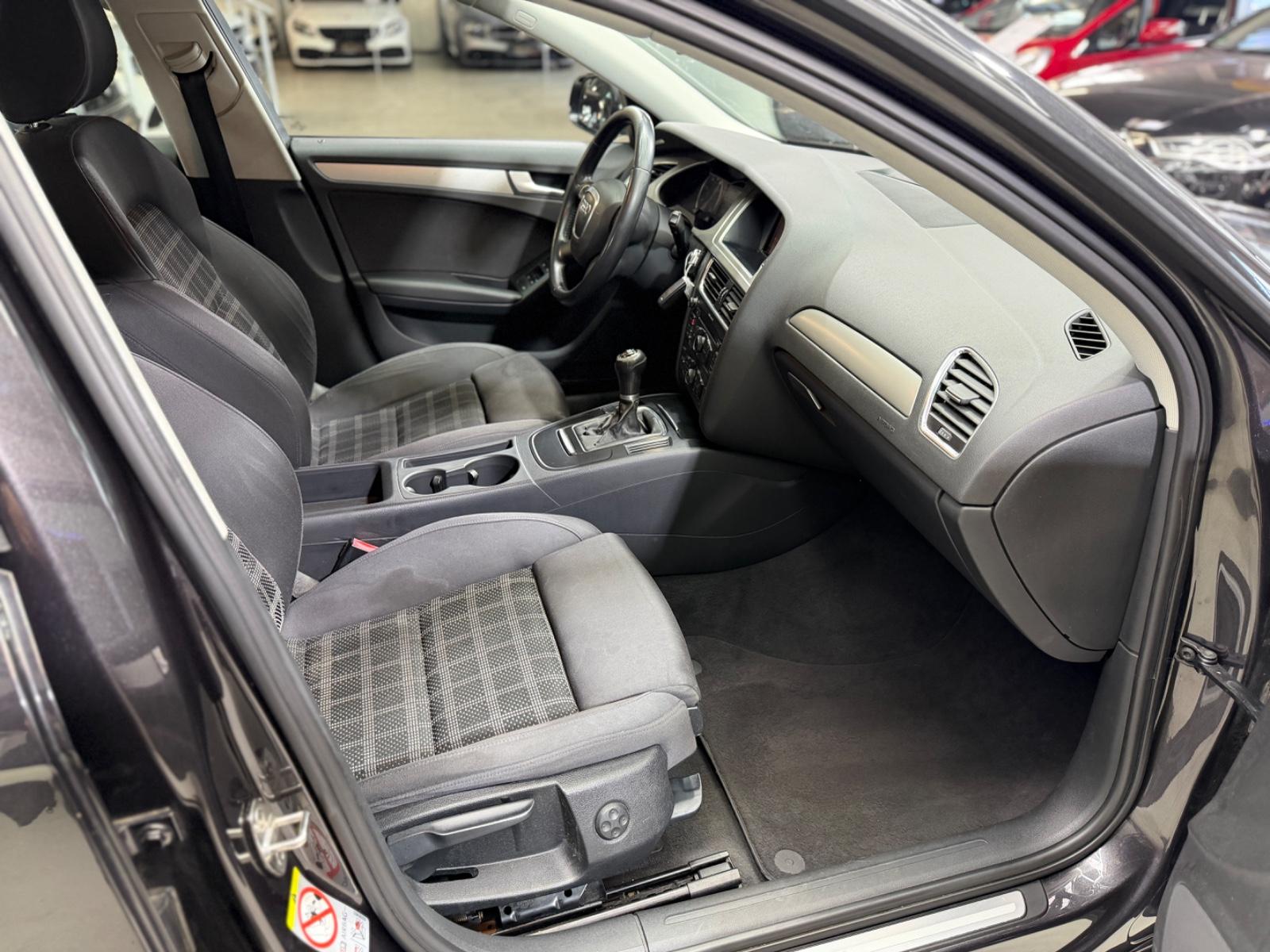Audi A4 Avant Ambition Navigation PDC Xenon