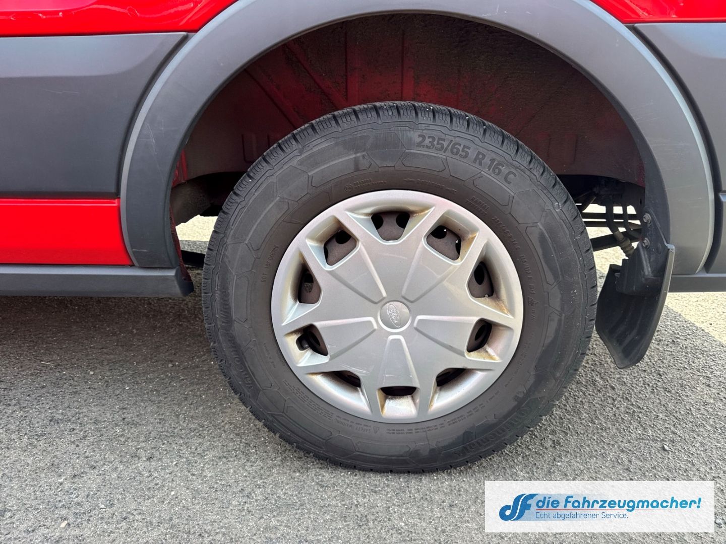 Fahrzeugabbildung Ford Transit Kombi 350 L3 Trend StandHZG *2520 *EXPOR