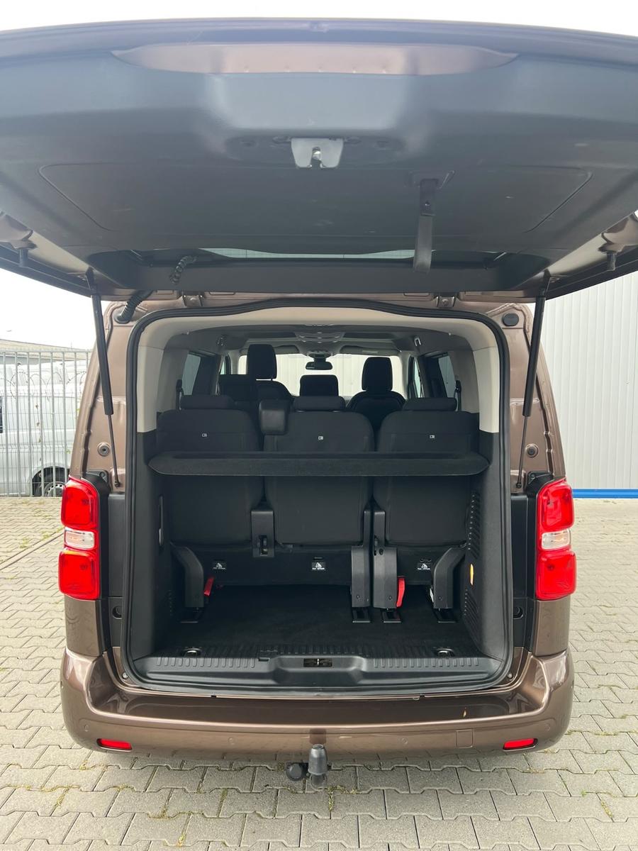 Peugeot Expert Traveller Active L2 KLIMA NAVI 8-SITZ AHK