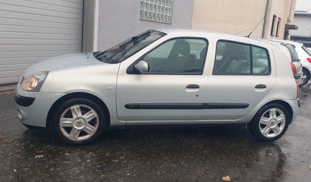 Renault Clio II Tech-Run