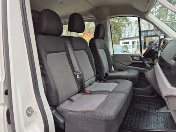 Volkswagen Crafter - 12