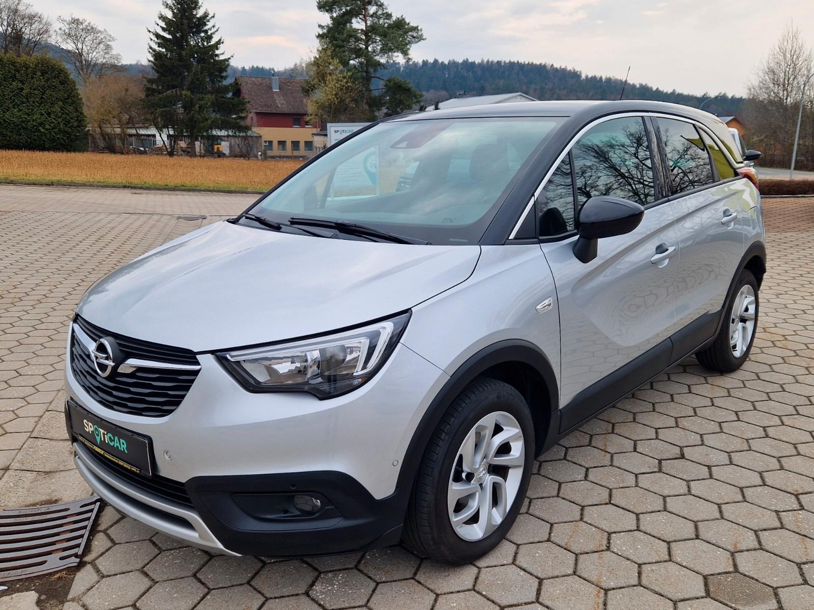 Opel Crossland X Innovation 1.2T S&S NAVI-PDC-SHZ-RFK