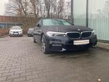 BMW 540i xDrive Touring A - - BMW 540 in Essen