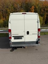 Peugeot Boxer 2.2 Diesel AHK Transporter - Peugeot Boxer aus 2011: Van
