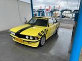 BMW E21 320 1980  6 Zylinder - BMW 320 mit Benzin-Antrieb: E21