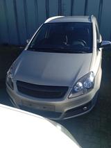 Opel Zafira B 1.9 CDTI 120 PS  sehr gepfl... - Opel Zafira aus 2025