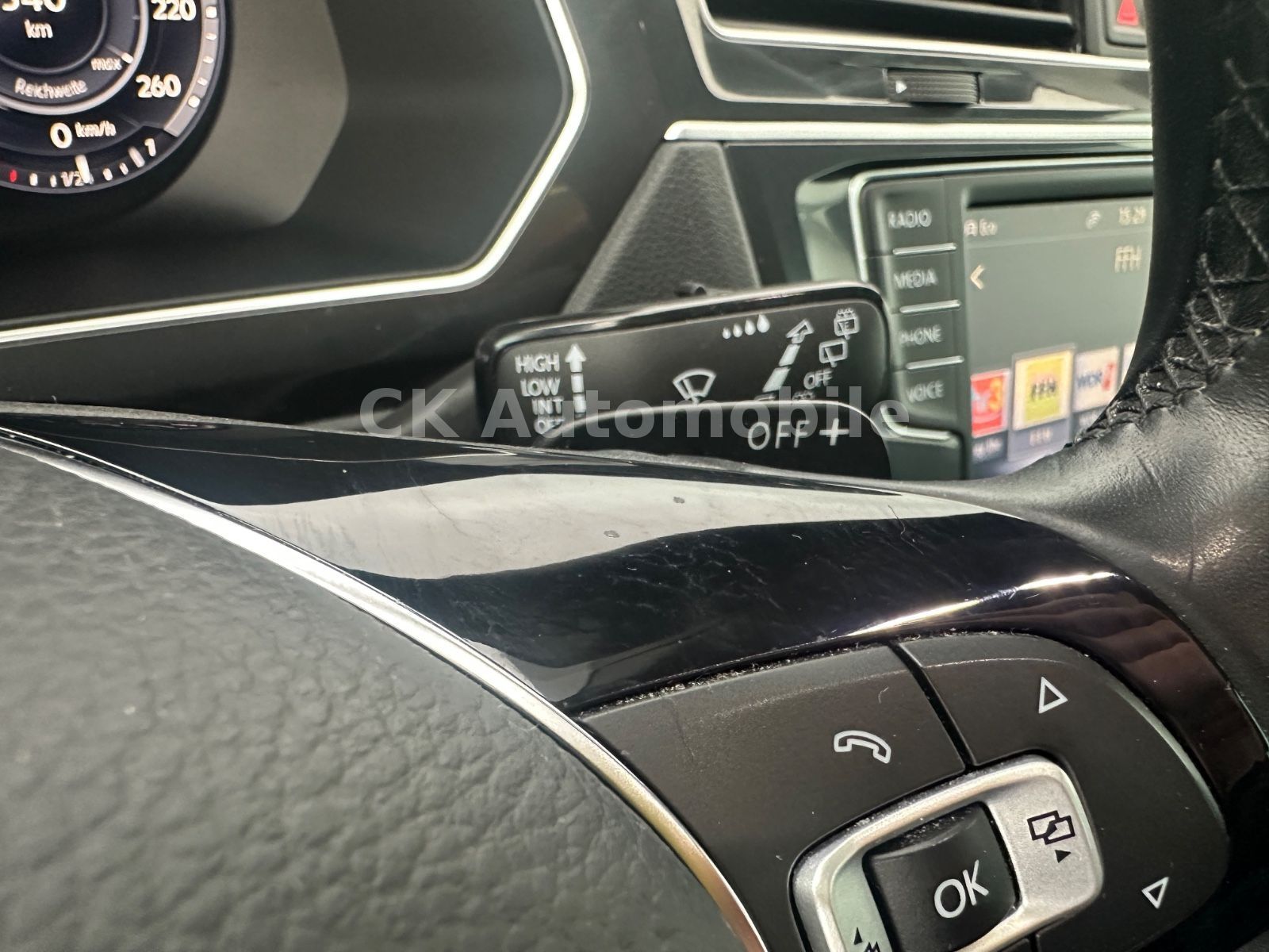 Fahrzeugabbildung Volkswagen Tiguan Highline DSG 2.0TDI 4Motion/Head-Up/Pano