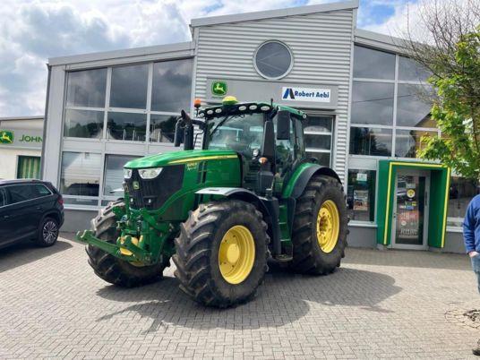 John Deere 6250R