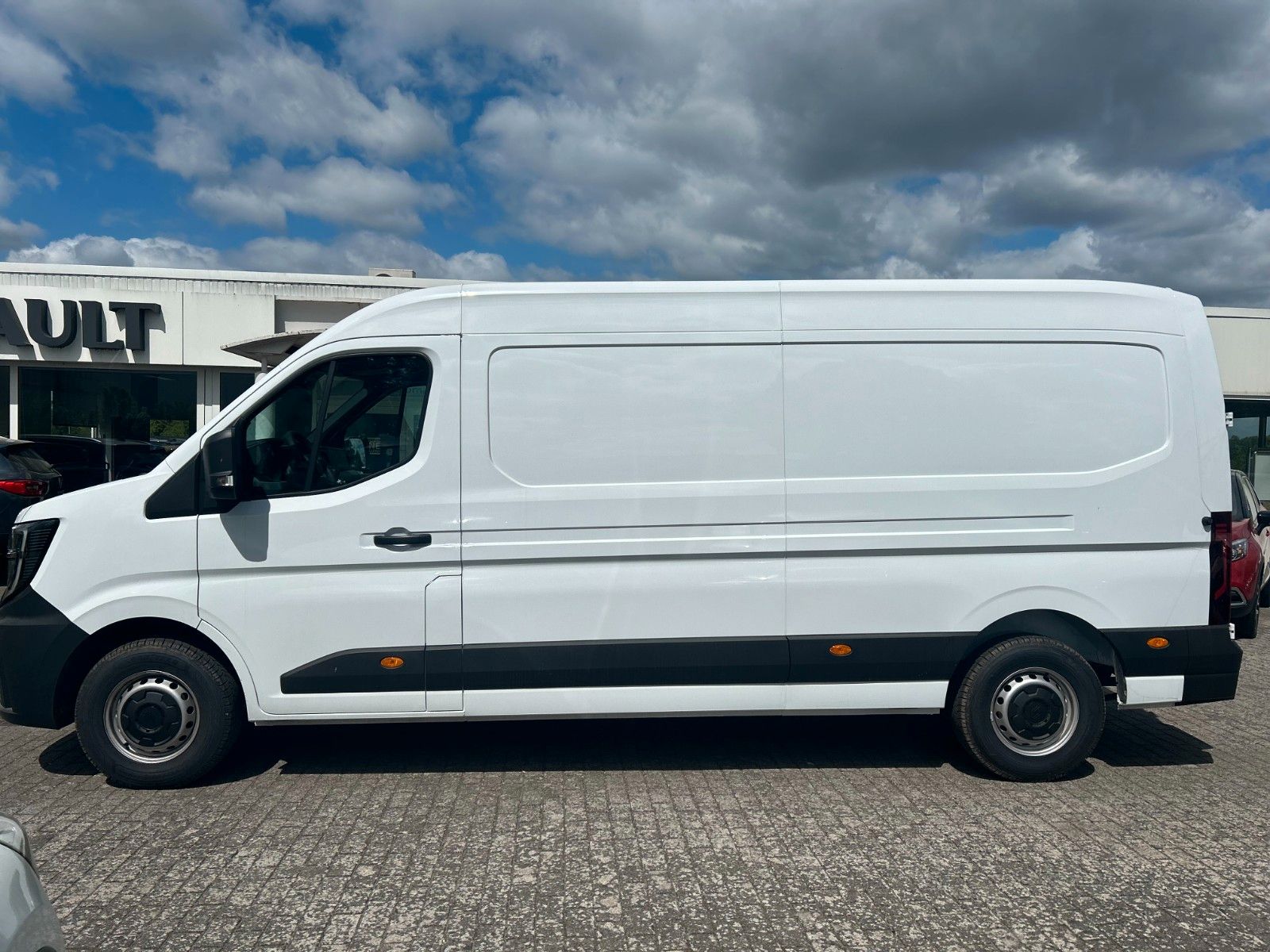 Renault Master - Bild 4