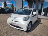 Toyota iQ + Multidrive *Automatik, Klima, Alufelgen* - gebrauchte Toyota IQ aus dem Jahr 2009
