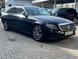 Mercedes-Benz E 300Td /7SITZER/HEADUP/BURMESTER/TOT/KAMERA/SHZ - Mercedes-Benz E-Klasse: 7sitzer