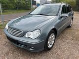 Mercedes-Benz C 220 C T-Modell C 220 CDI - Mercedes-Benz C 220 aus 2006: Cdi