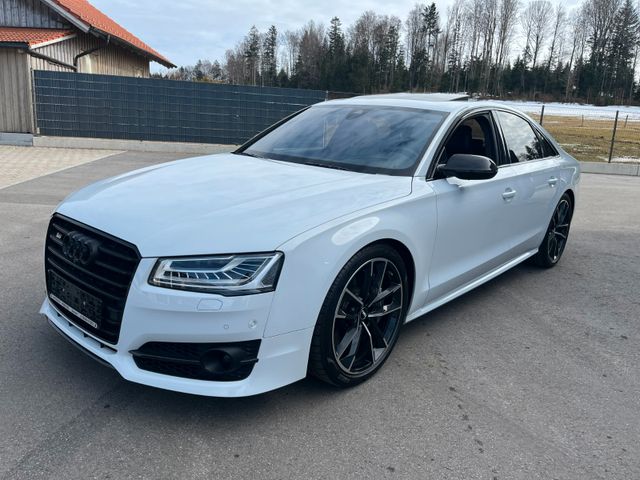 Audi S8 4.0 TFSI plus quattro*HUD*B&O*Keramik*TV*VOLL