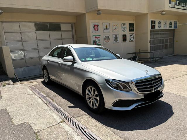 MERCEDES-BENZ E 220 d AVANTGARDE Autom. AVANTGARDE