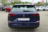 Volkswagen Golf VIII Variant 1.0 Life LED Navi ACC PDC DAB - Volkswagen Golf mit Benzin-Antrieb: Schaltgetriebe