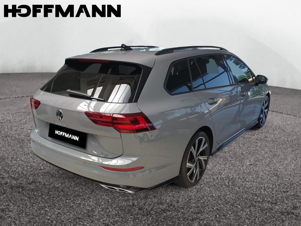Fahrzeugabbildung Volkswagen Golf Variant 1.5 eTSI DSG R-Line LED-Matrix