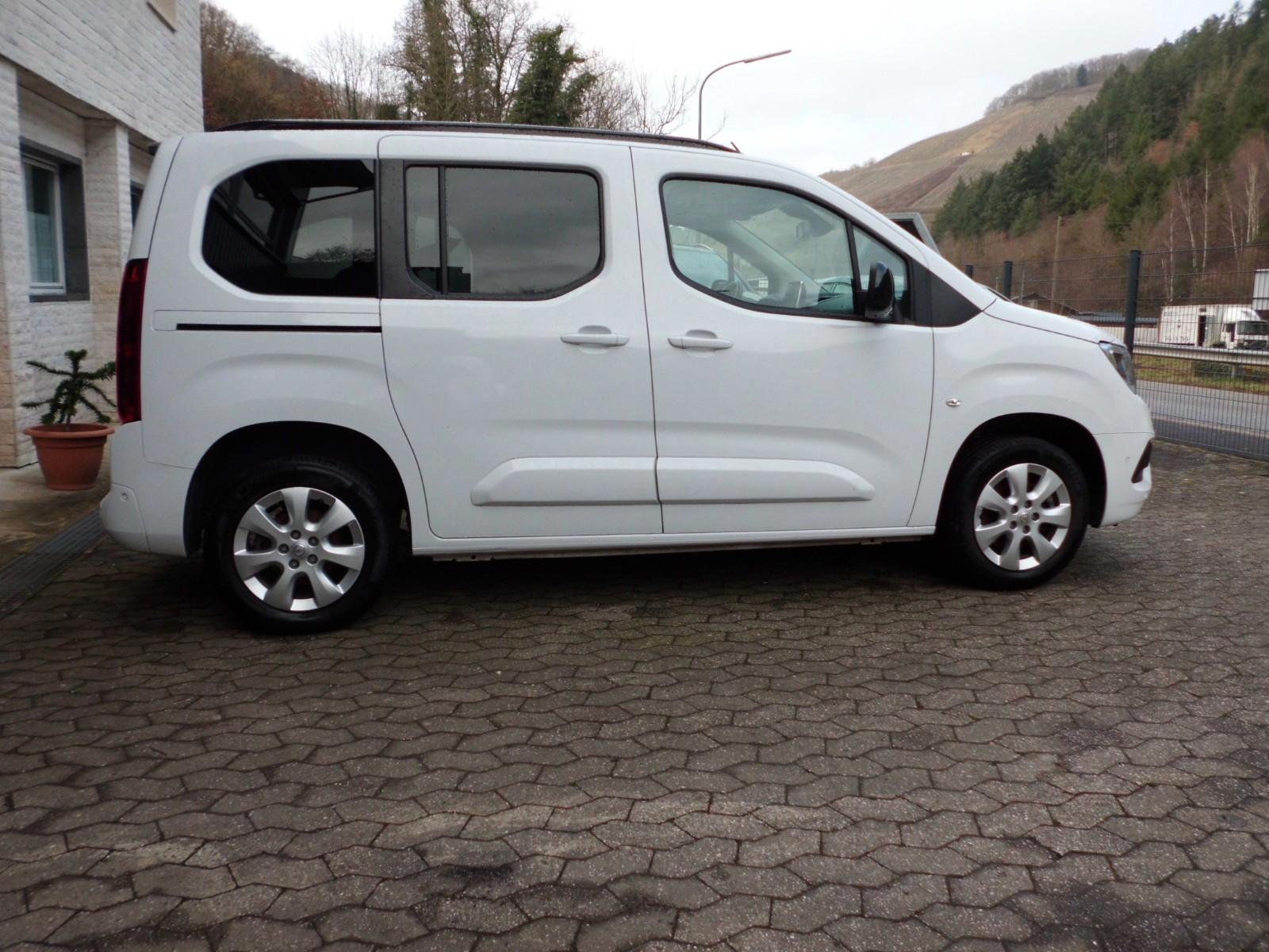 Opel Combo Life E - e Ultimate