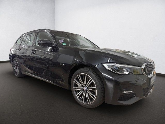 2022 BMW 330
