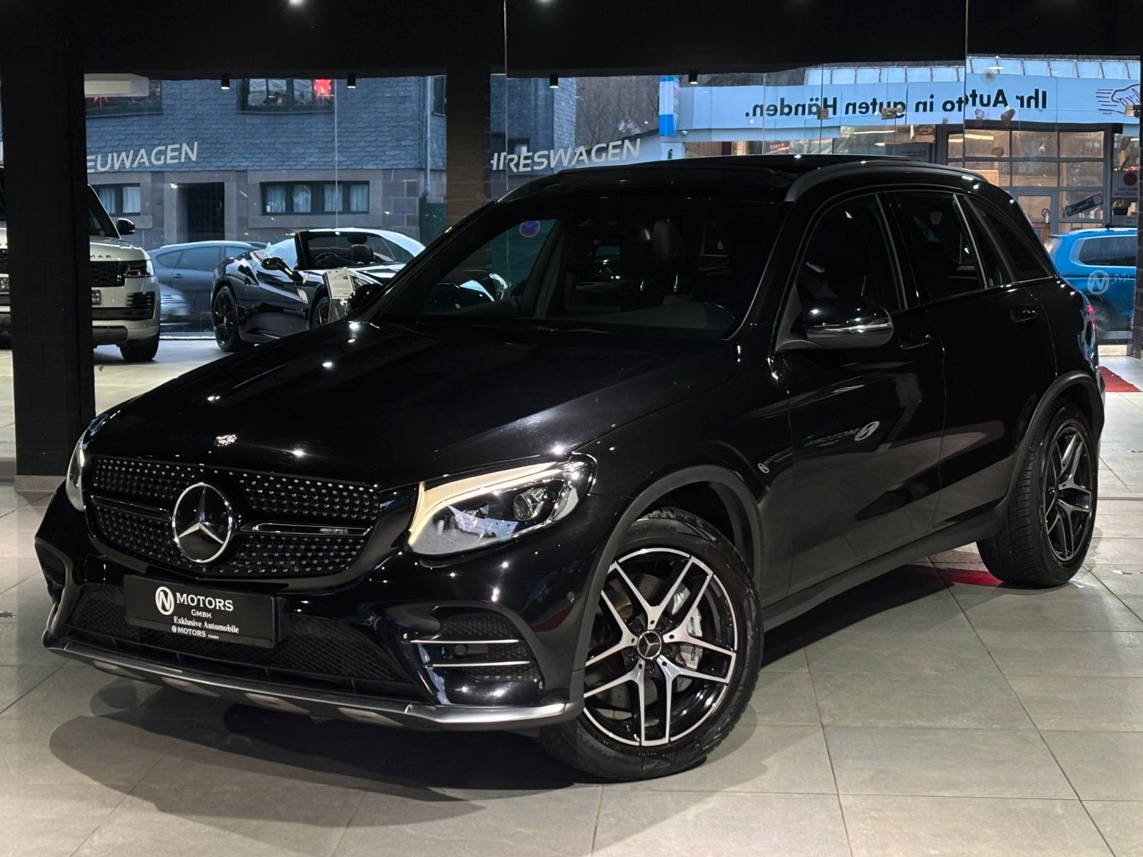 Fahrzeugabbildung Mercedes-Benz GLC 43 AMG *Pano*Burmester*Memory*Kamera*AHK