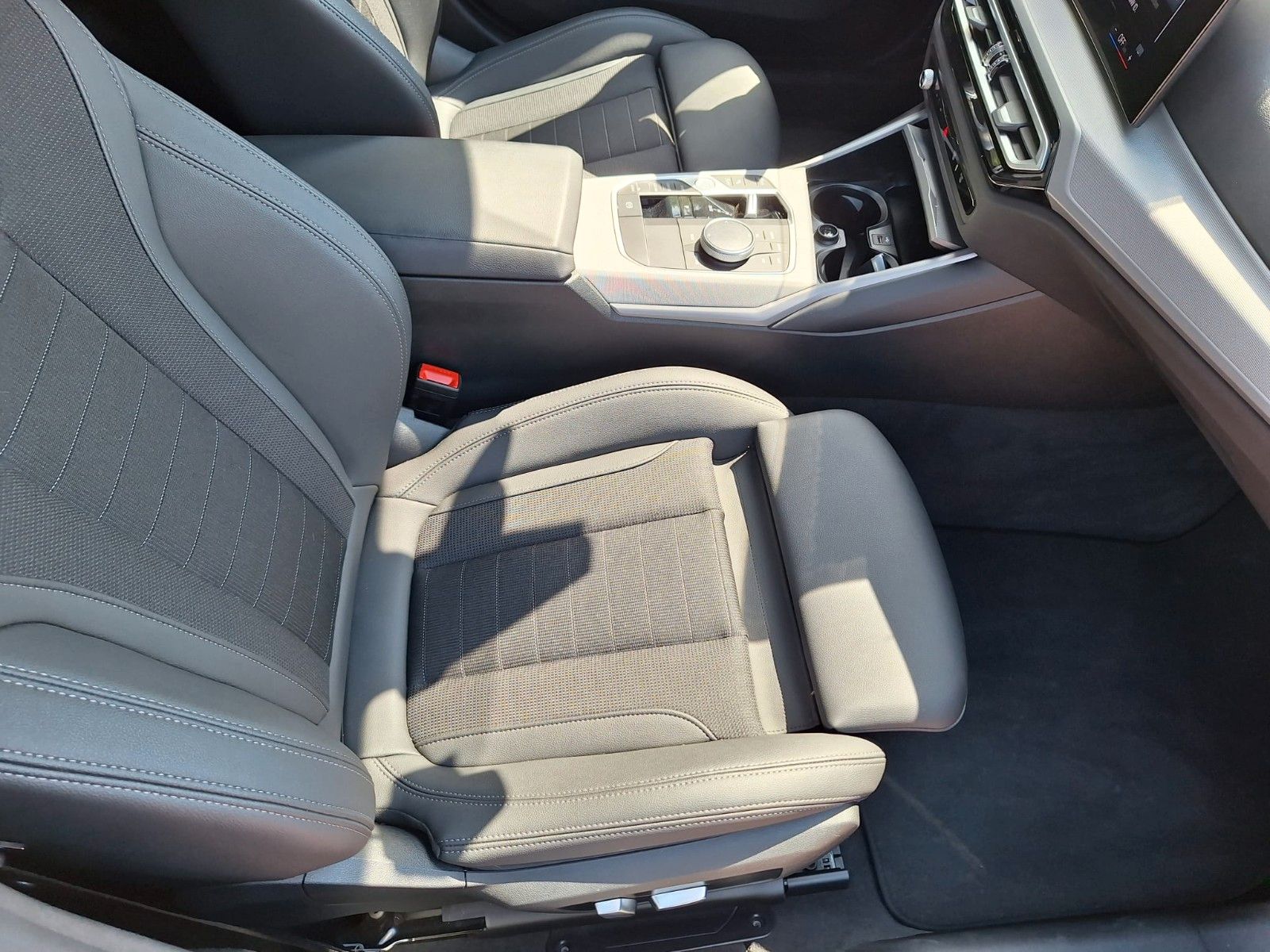 BMW 320i Touring, OPF foto 15