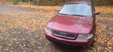 Audi A4 B5 1.8 Limousine  - Audi A4 aus 2000: 1.8