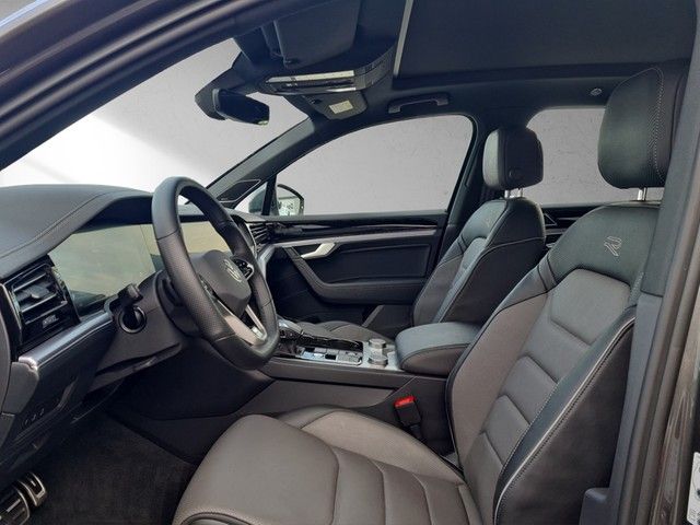 Fahrzeugabbildung Volkswagen Touareg TDI R-Line 4M Standhzg LED AHK Navi AID