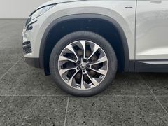 Fahrzeugabbildung Skoda Kodiaq Drive 125 4x4 AHK Navi 4x Sitzh. ACC