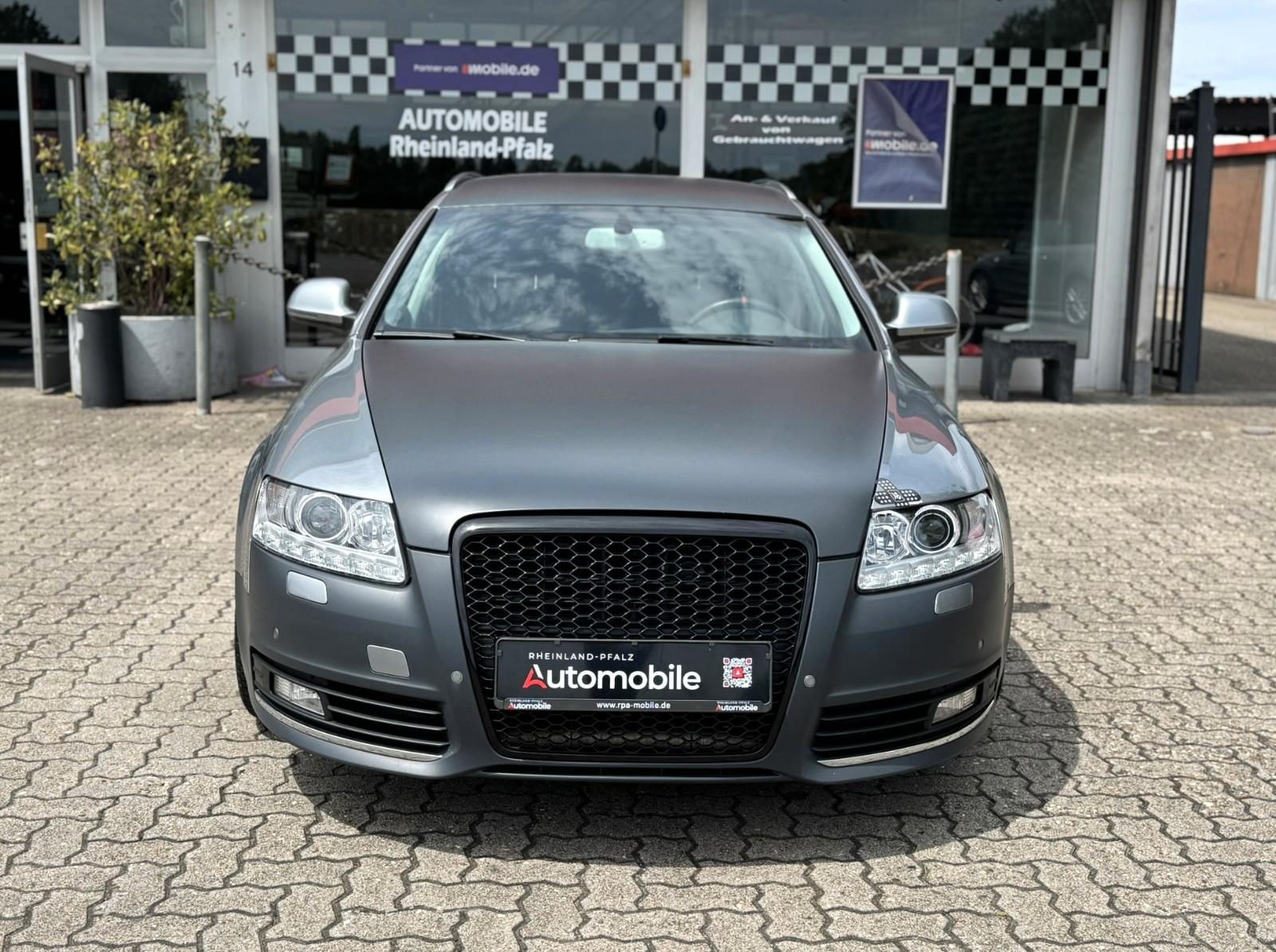 Audi Quattro 2010 — rear view