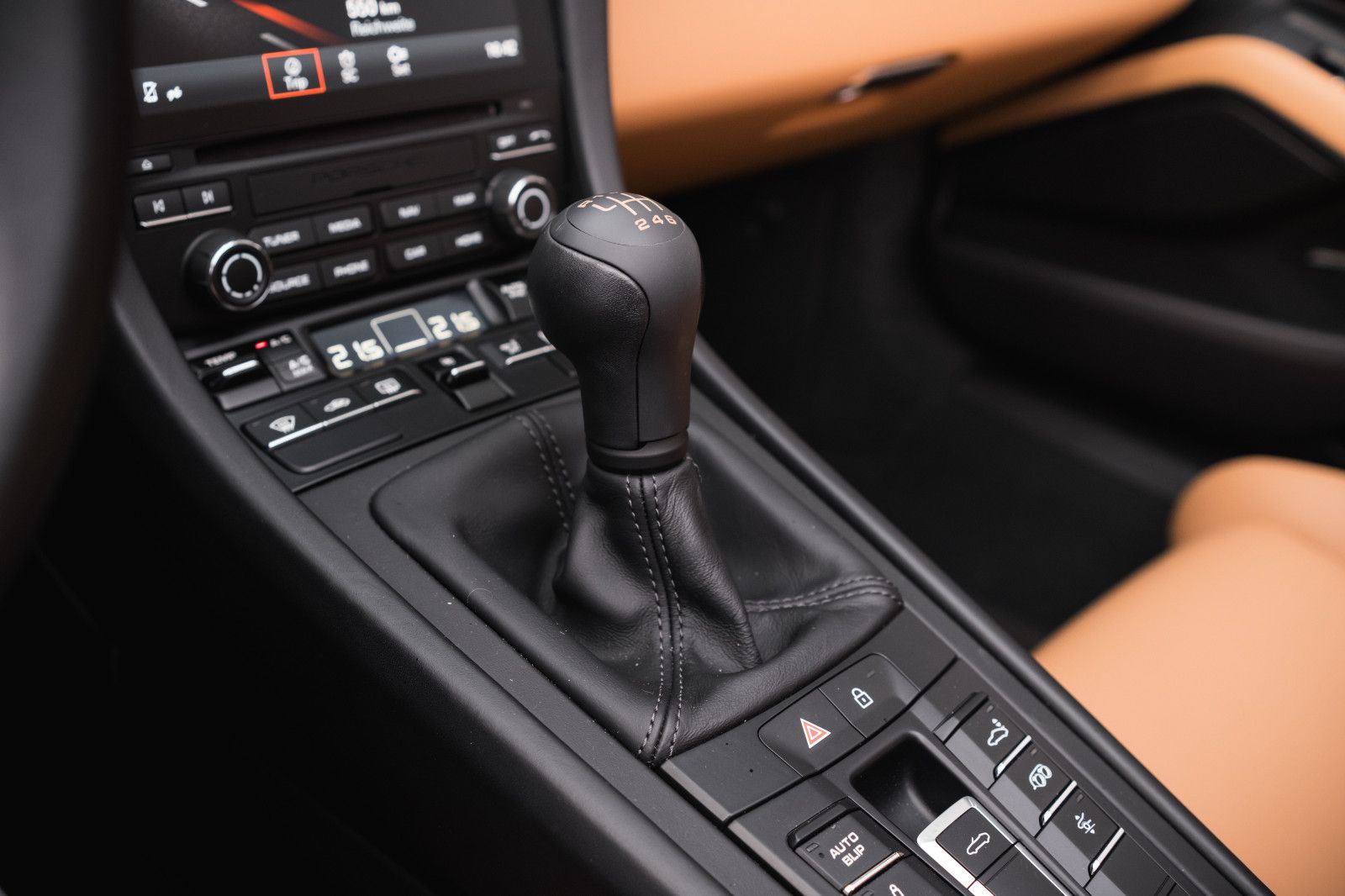 Fahrzeugabbildung Porsche 991/911 Speedster-Lift-BOSE-Kam.-90L-DAB-LED