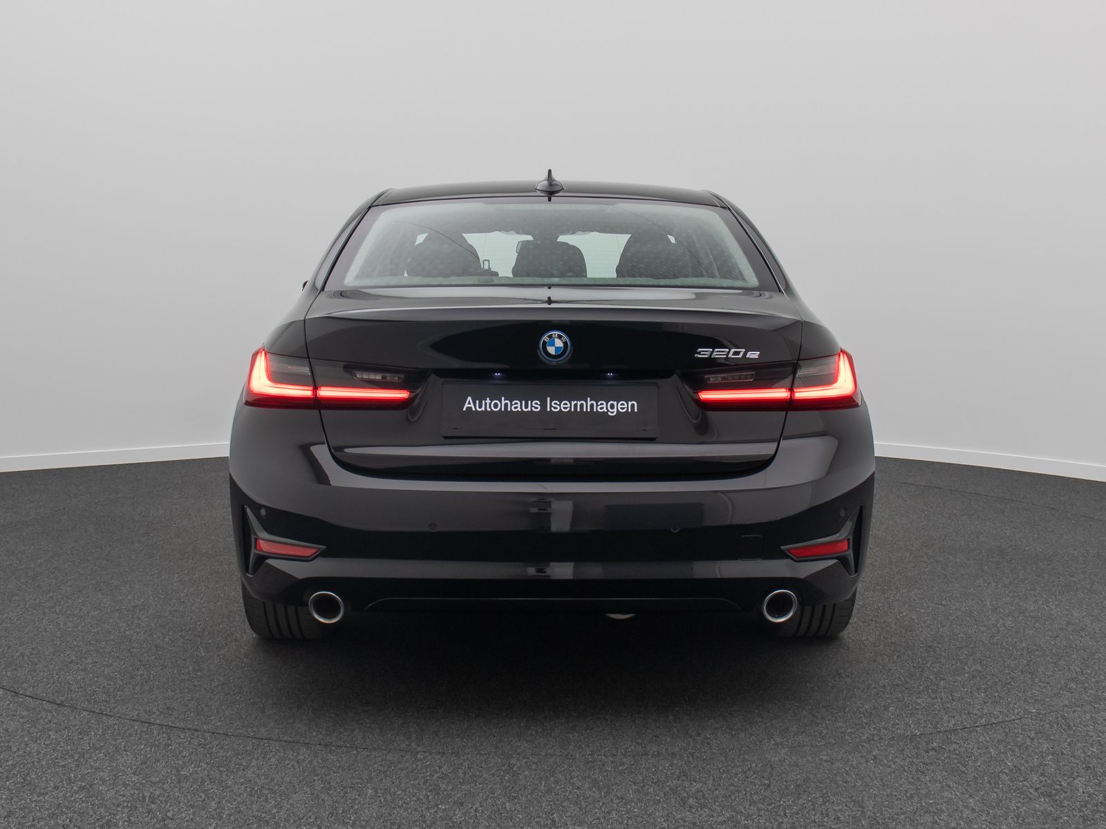 Fahrzeugabbildung BMW 320e Sport Line DAB CockPitPr Lenkrhzg AHK Alarm