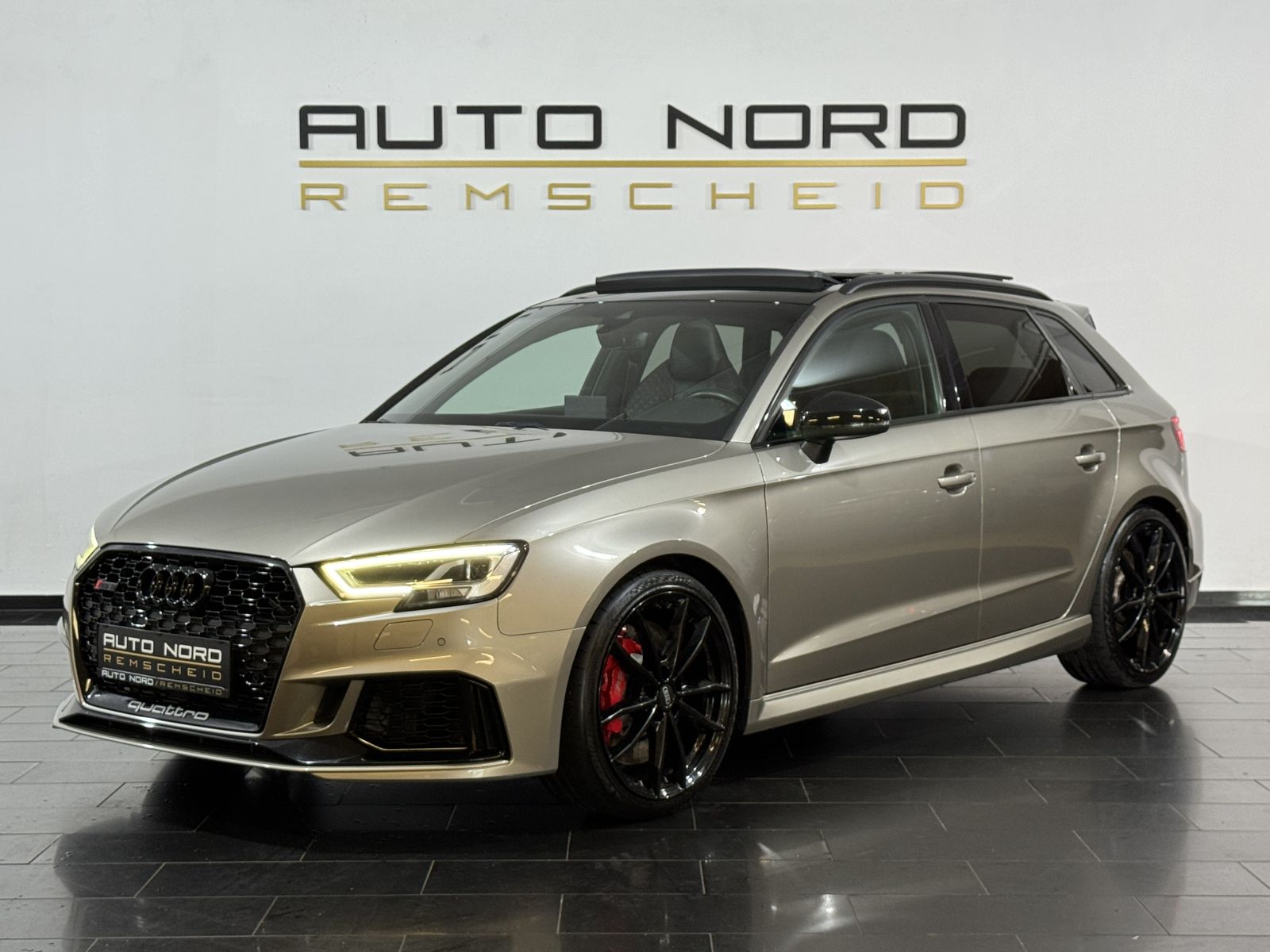 Audi RS3 foto 13