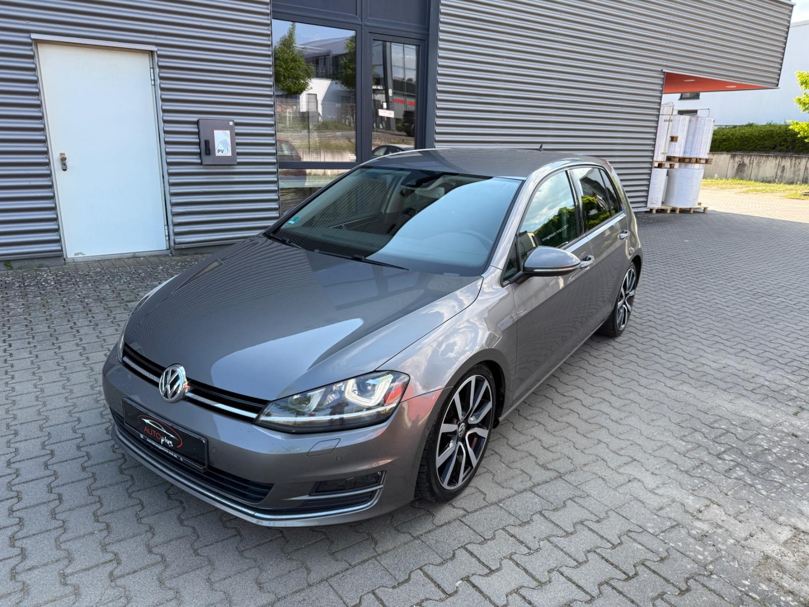 Volkswagen Golf 2.0 TDI BMT Highline,NAVI, XENON