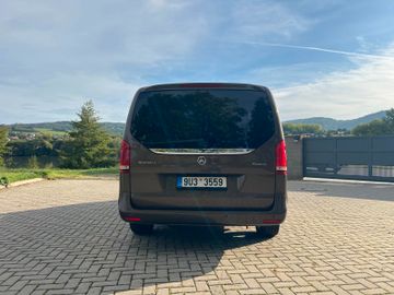 Mercedes V 250 - 8