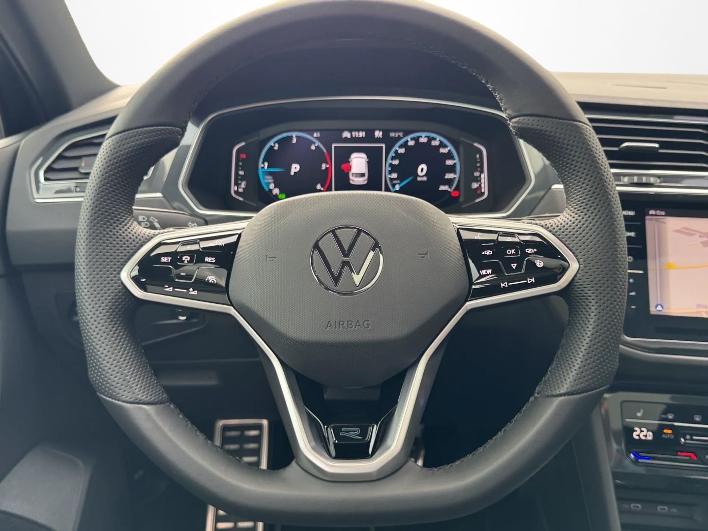 Tiguan 2.0 TDI 4MOTION R-LINE *AHK*DCC*