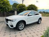 BMW X4 xDrive 30d NAVI XENON Anhängerkuppl... - BMW X4: Limousine