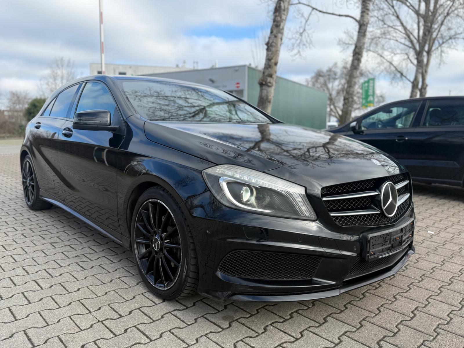 Mercedes-Benz A 200 CDI BlueEfficiency/AMG PACKET/NIGHT/