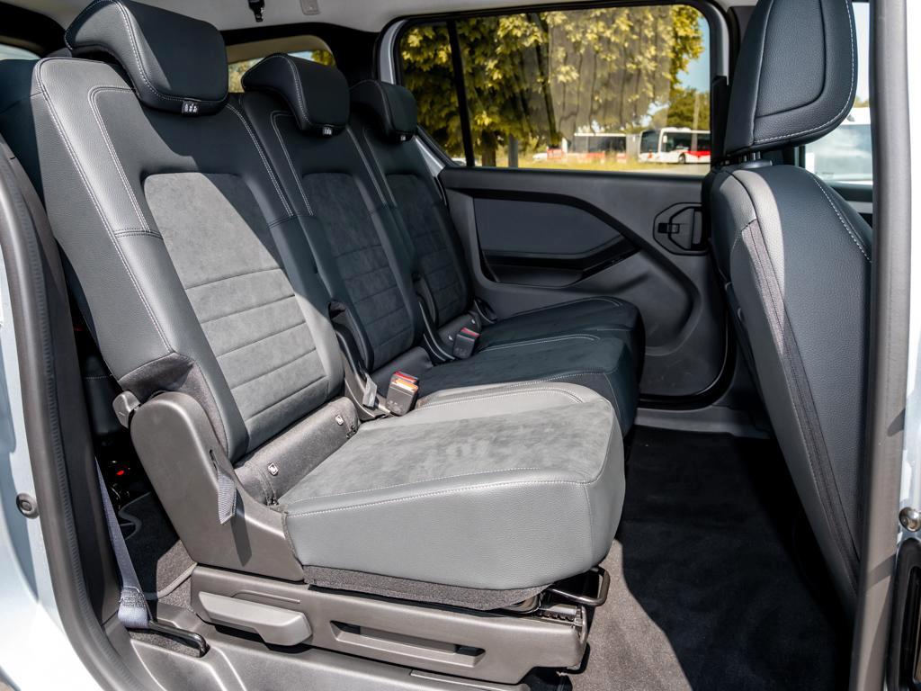 Mercedes-Benz T 180 PROGRESSIVE AHK KAMERA MBUX KLIMA 7 SITZE