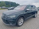 Volkswagen Tiguan  Comfortline* 7 Sitzer*PANO*LED*DYNAUDIO - Volkswagen Tiguan Allspace in Düsseldorf