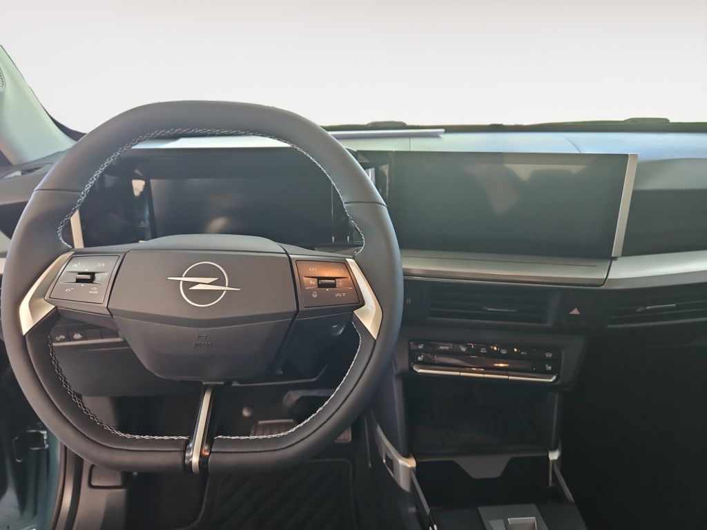 Fahrzeugabbildung Opel Frontera 1.2 DI Hybrid 48V eDCT Edition