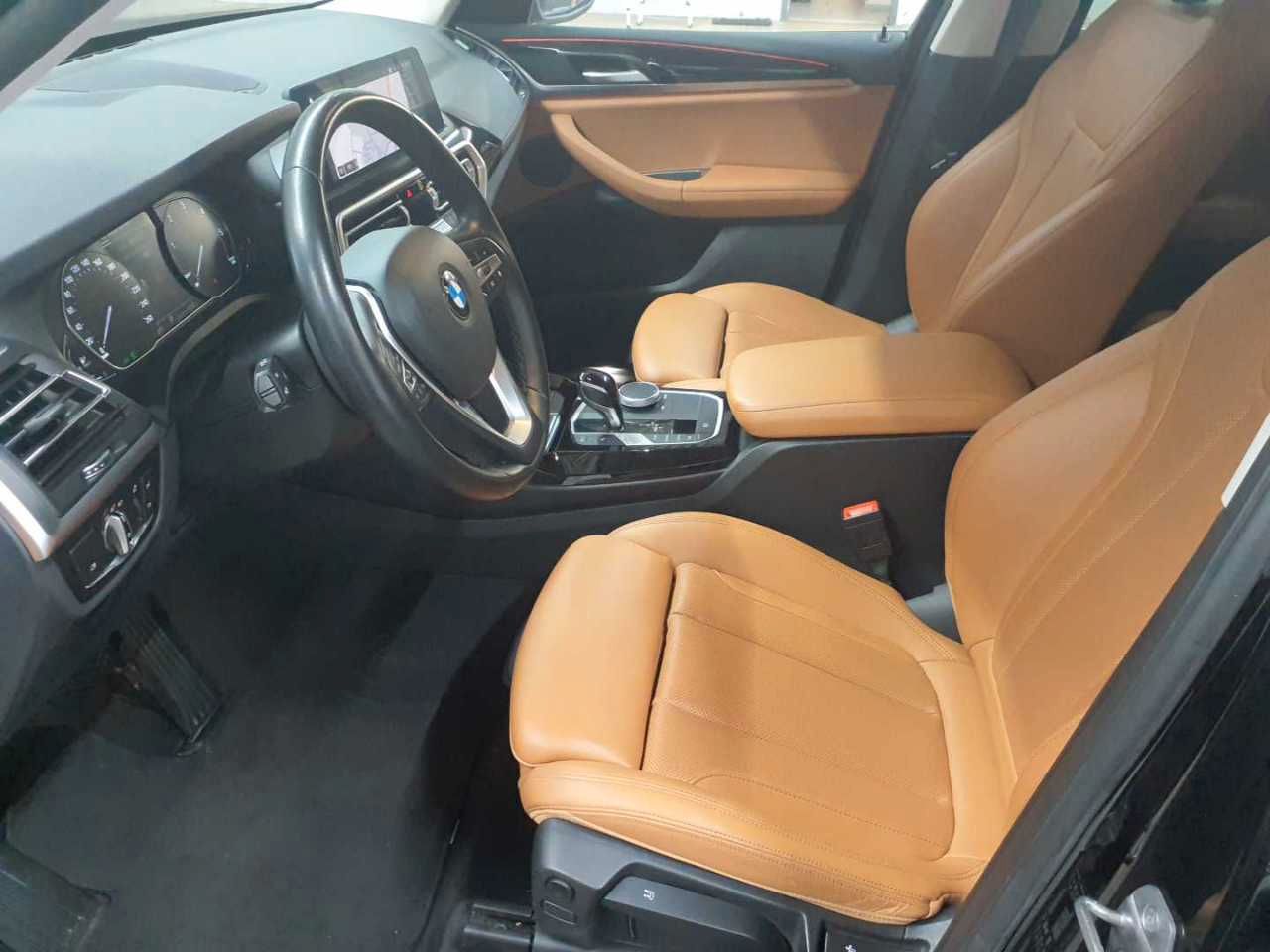 BMW X3 xDrive20d Aut. Navi Leder AHK SHZ foto 3