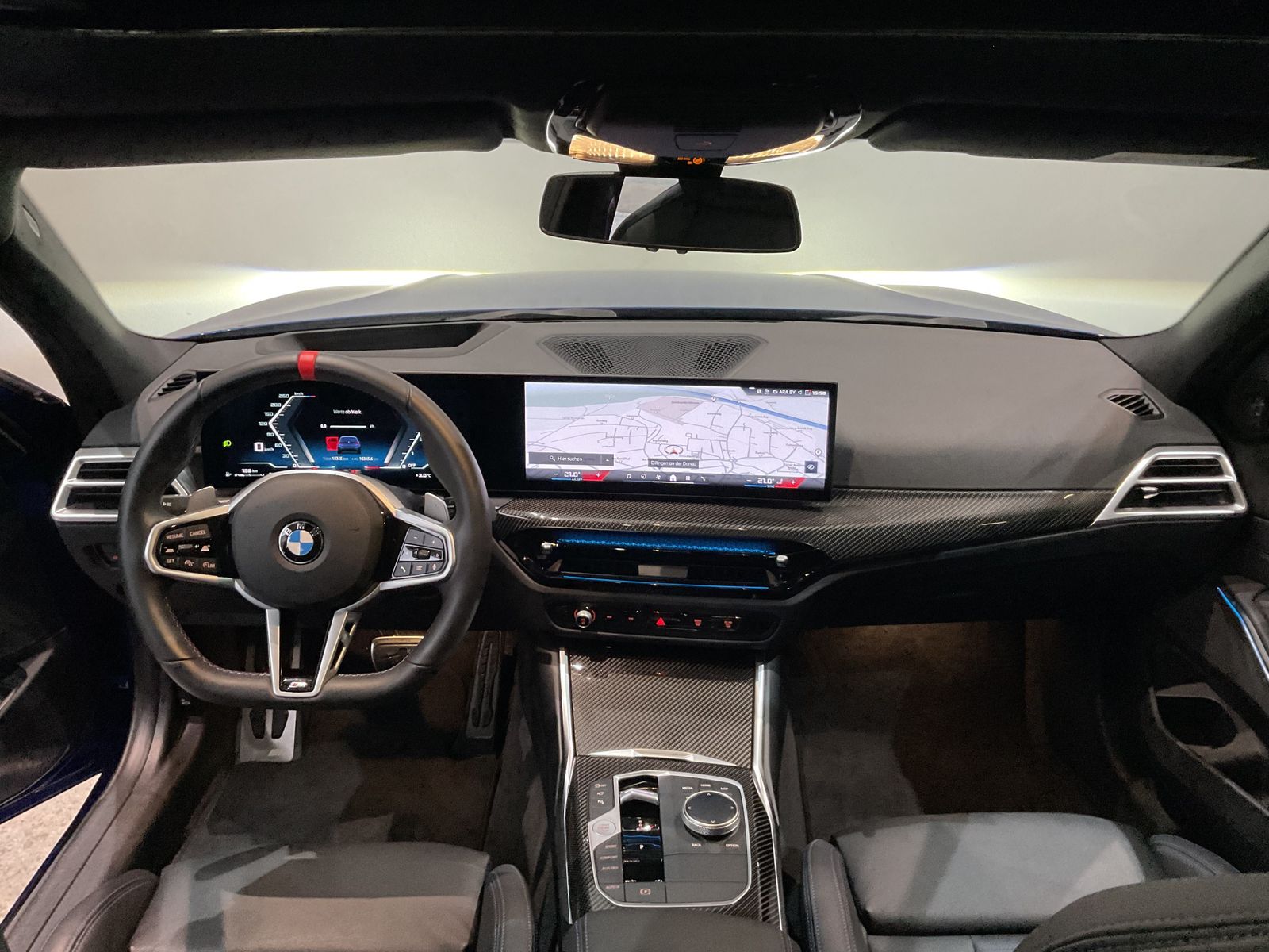 Fahrzeugeinzelansicht 7 Fahrzeugabbildung BMW M340d xDrive |M-Sportpaket pro |Panorama-Glasdac