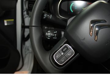 Citron Berlingo Shine E