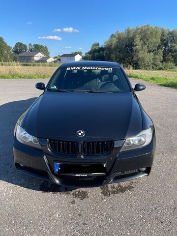 BMW 320i E90 M-Sport