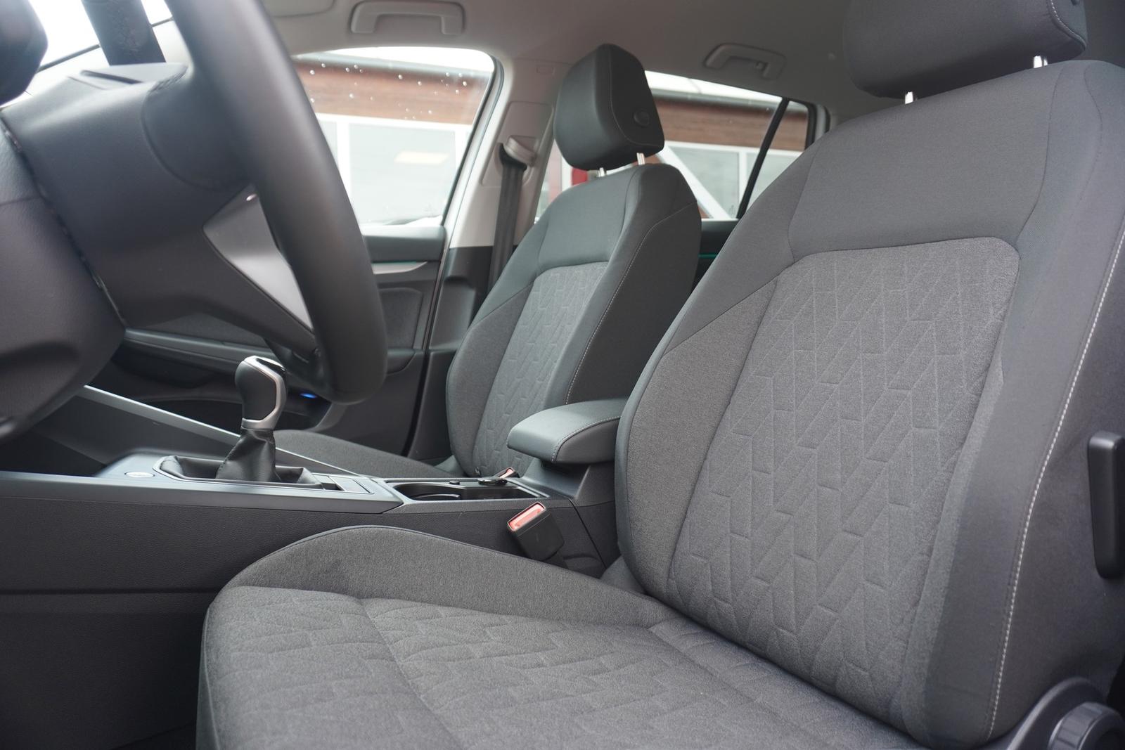 Volkswagen Golf VIII Variant 1.5 TSI LED App Connect ACC, миниатюра 10