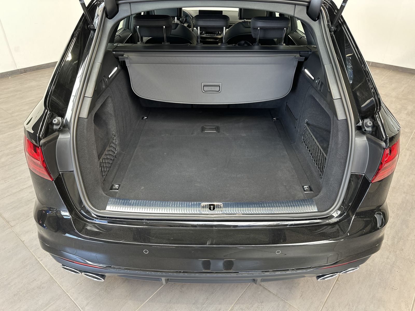 Fahrzeugabbildung Audi S4 Avant 3.0 TDI Quattro NAV+MATRIX+MASSAGE+KAM