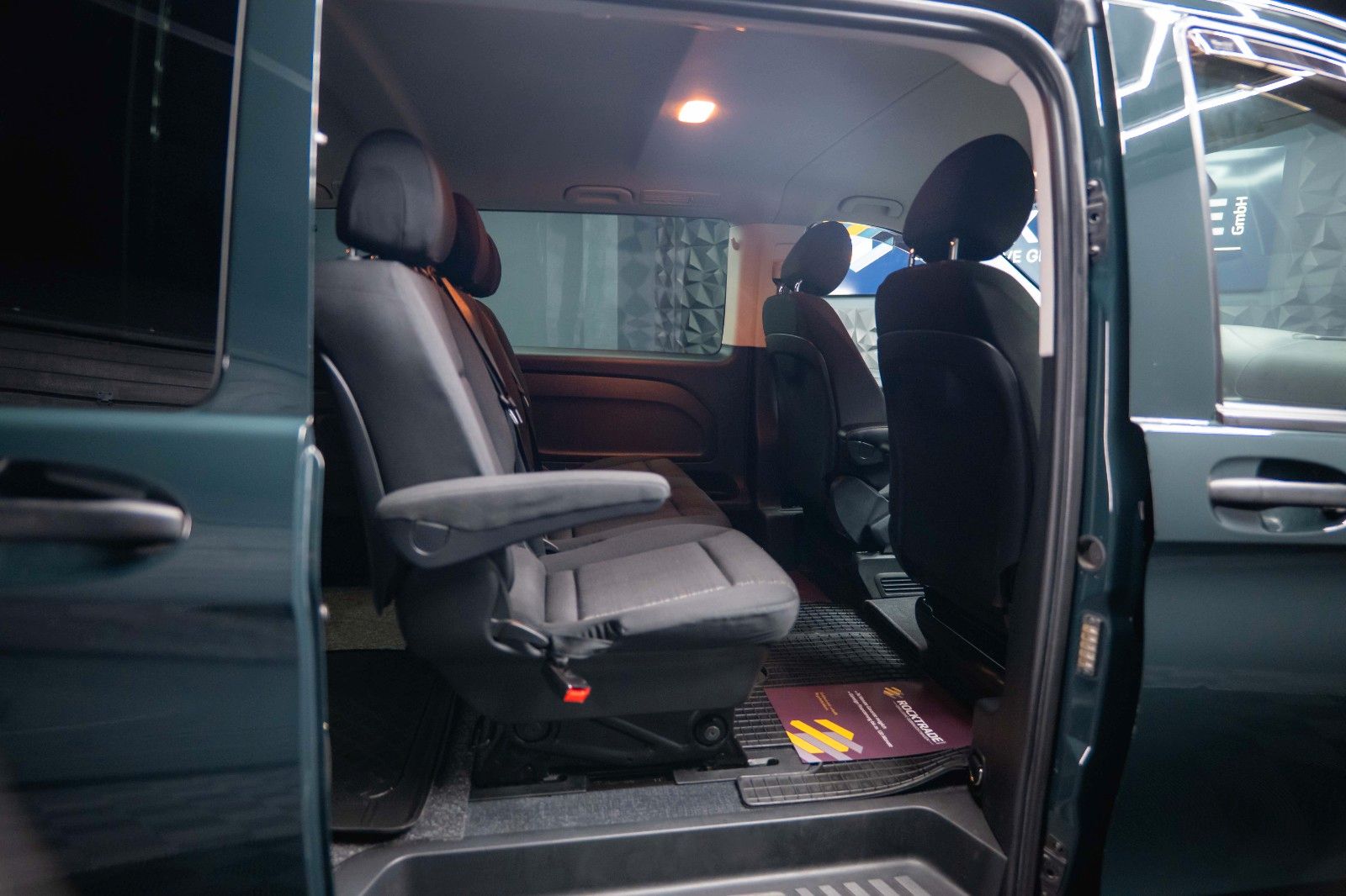 Fahrzeugabbildung Mercedes-Benz Vito Mixto 119 CDI lang *LED*Kamera*CarPlay*19%*