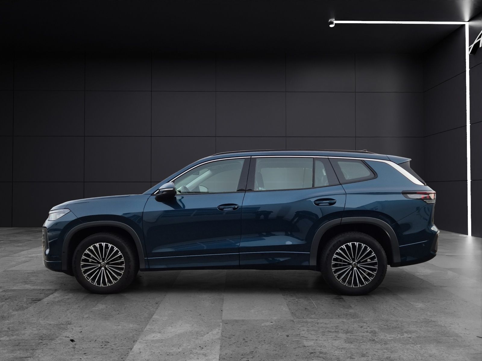 Fahrzeugabbildung Volkswagen Tayron TDI Life DSG 4M Matrix 7-Si. AHK Navi AID