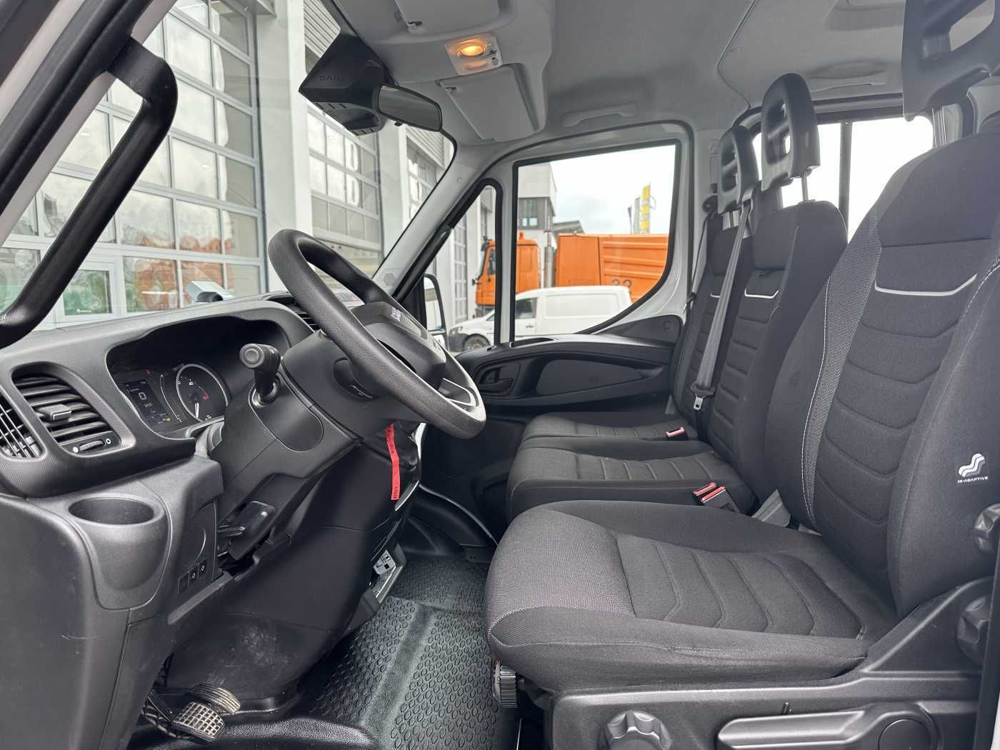 Fahrzeugabbildung Iveco 70C18H 3-S.Kipper *R.3750mm*7Sitze*AHK*