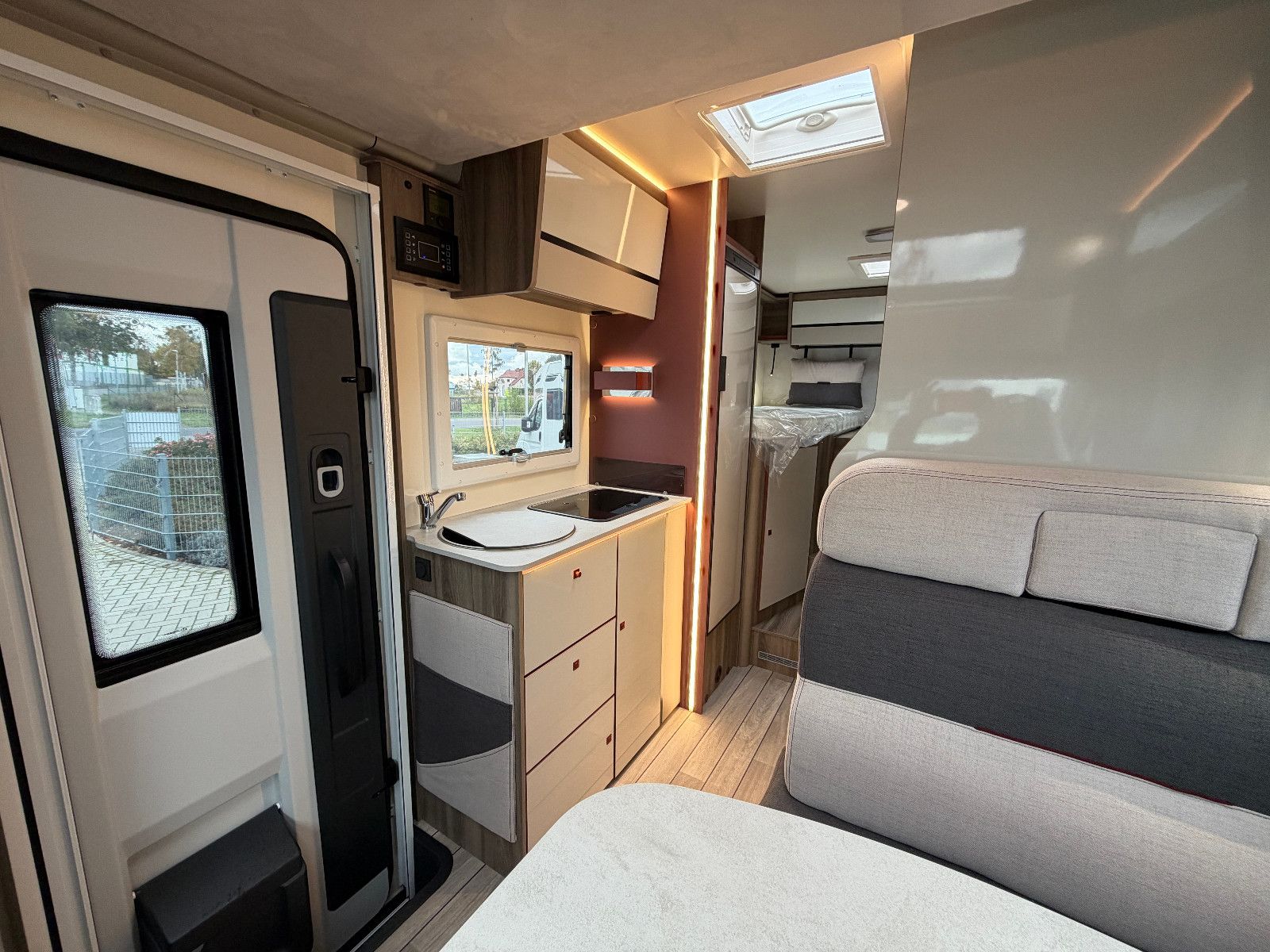 Fahrzeugabbildung Roller Team Kronos Fit 281 TL